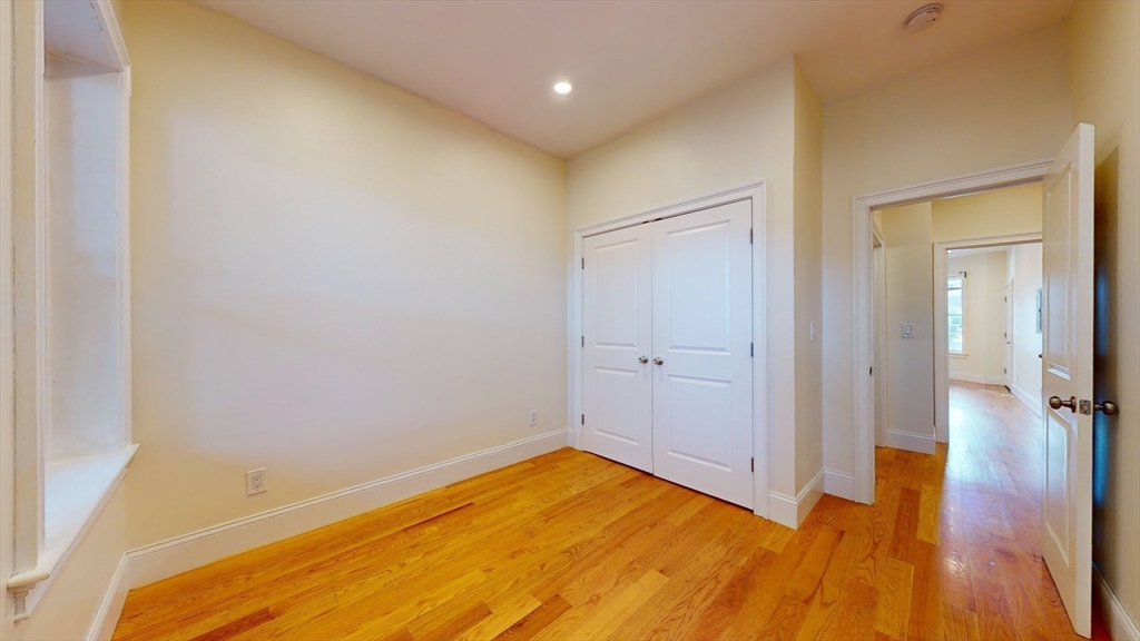 79 Brighton Ave # 1