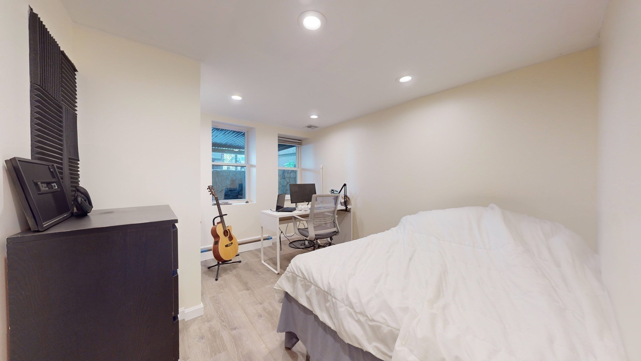 79 Brighton Ave # 1