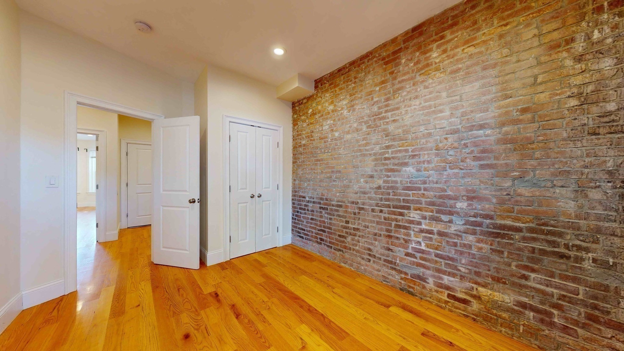 79 Brighton Ave # 1