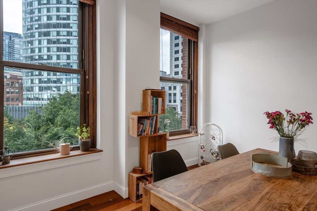 70 Lincoln Street # 418