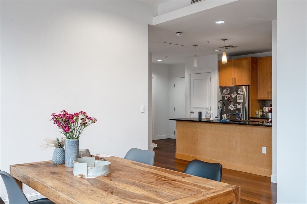 70 Lincoln Street # 418