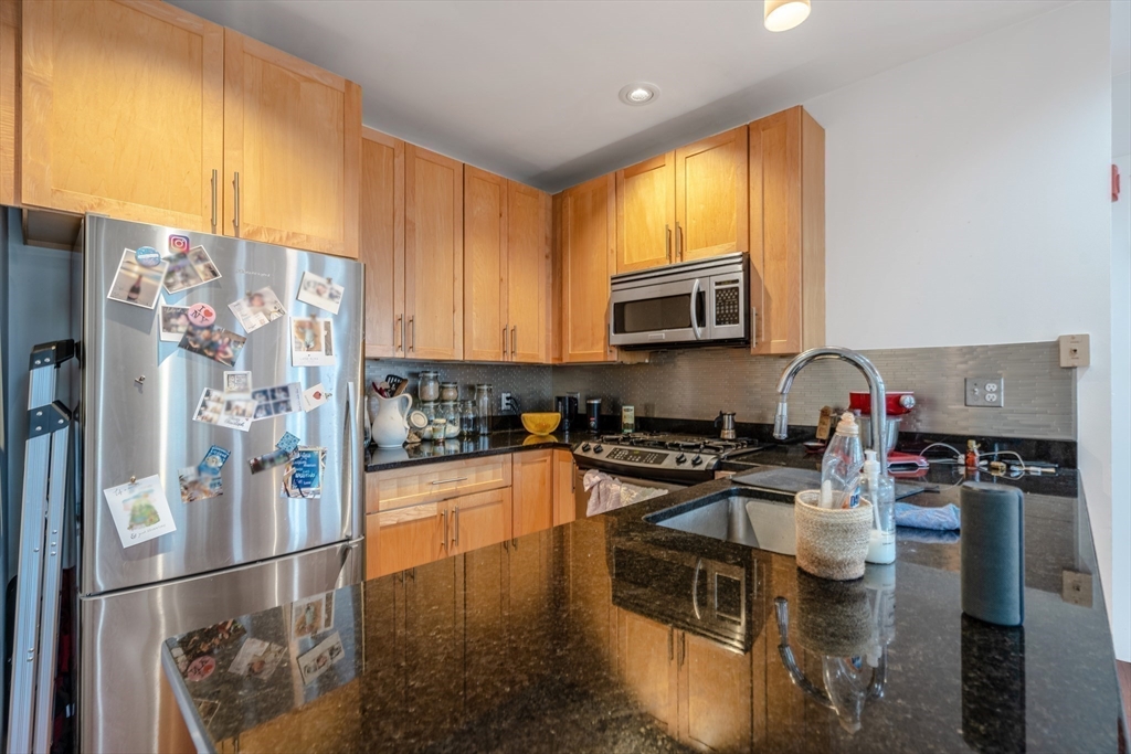 70 Lincoln Street # 418