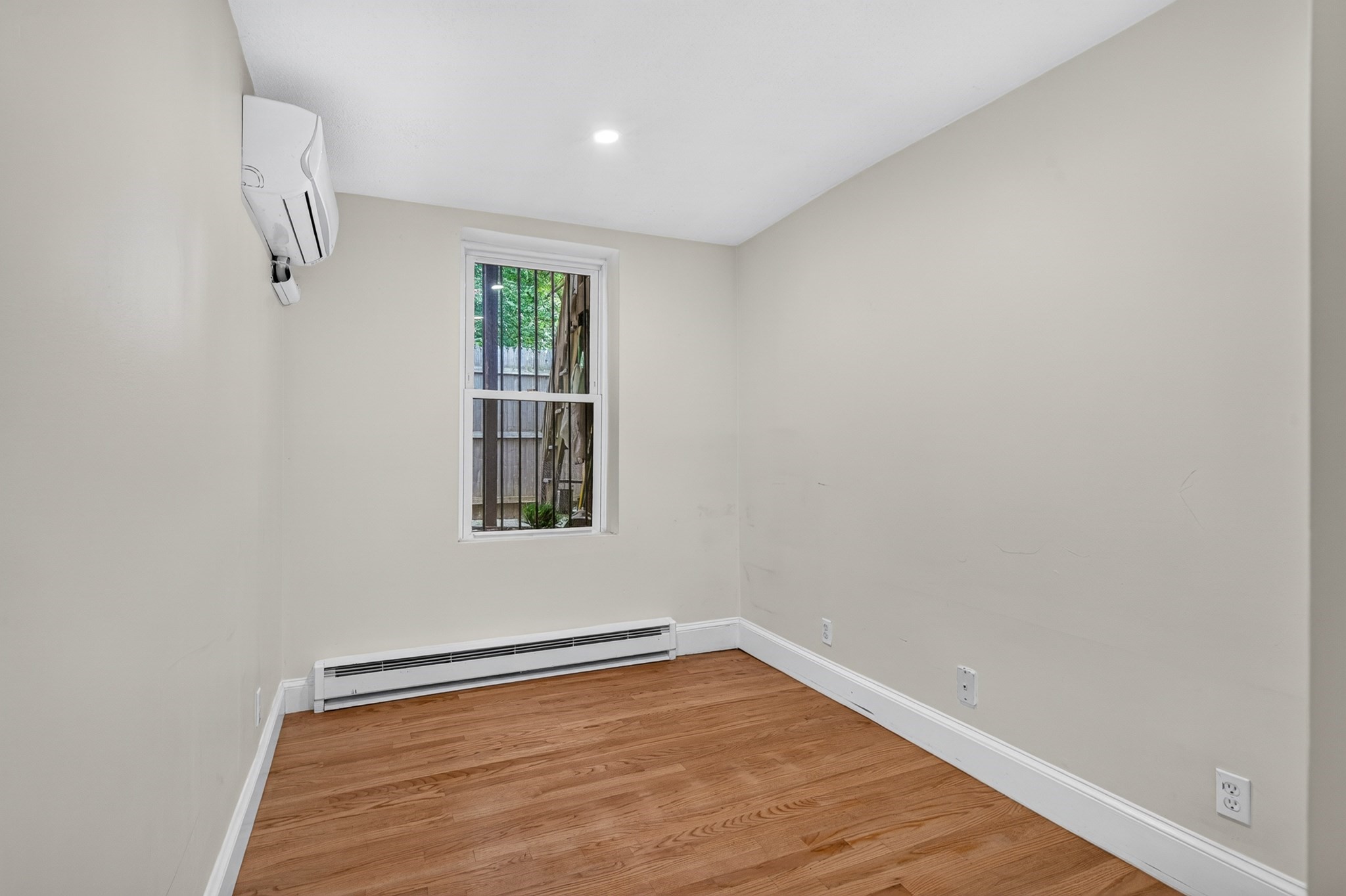 520 Shawmut Avenue # 1