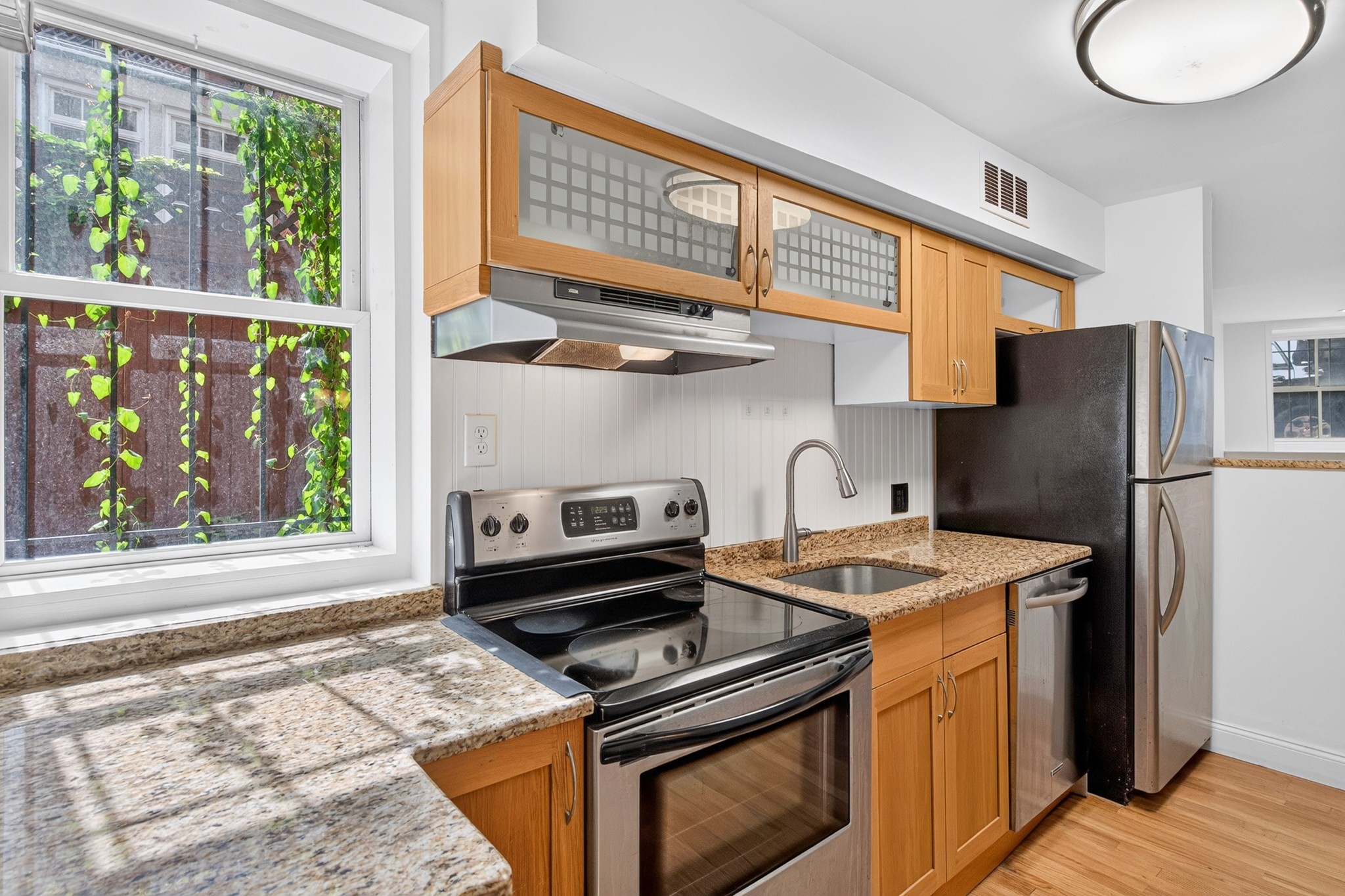 520 Shawmut Avenue # 1