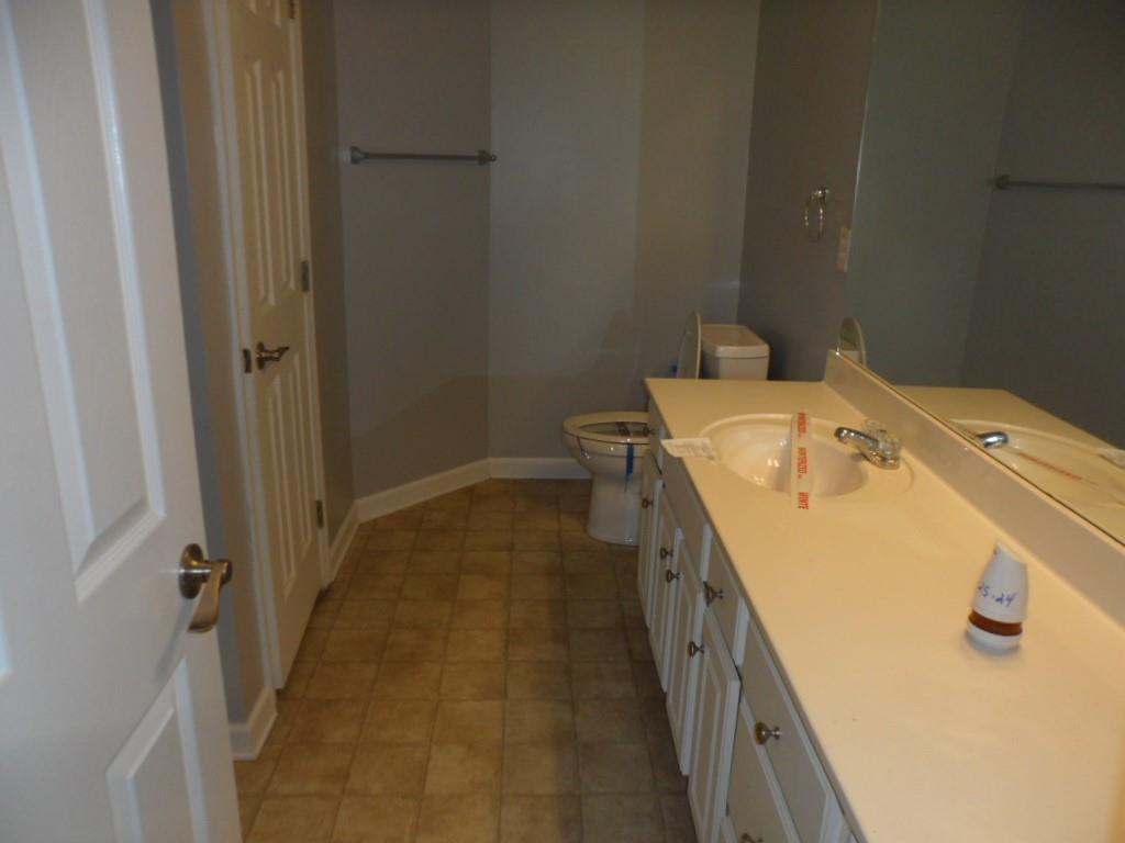 1427 Shiloh Oak Drive
