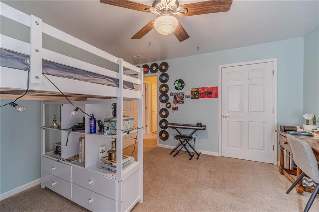 653 PRADA Court