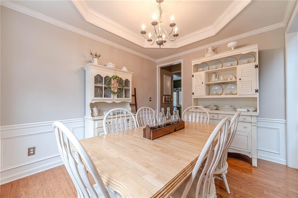 653 PRADA Court