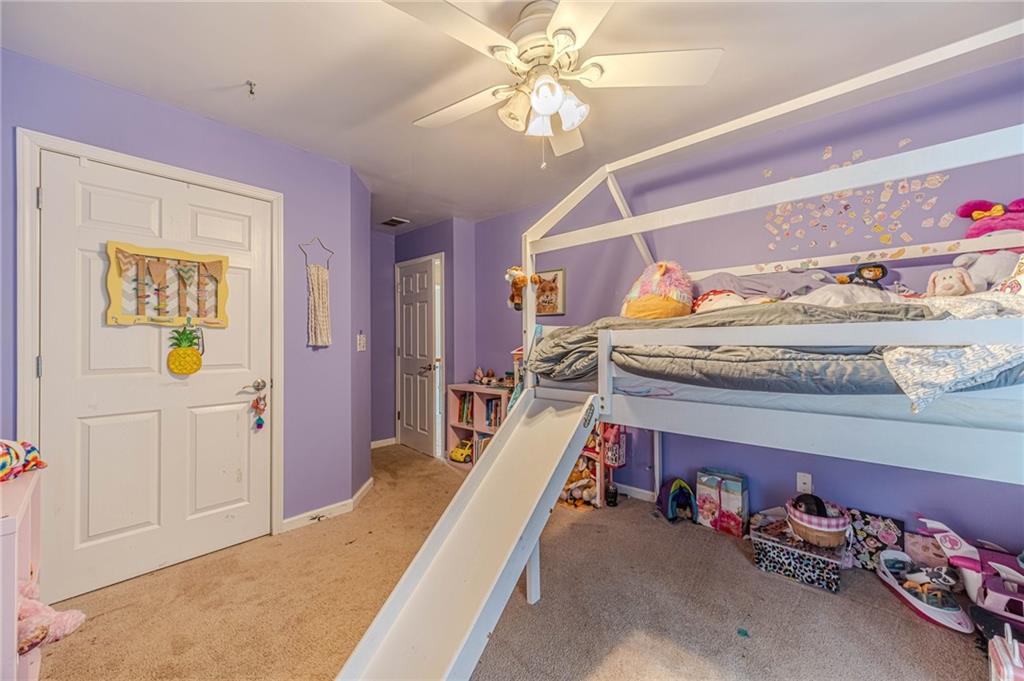 653 PRADA Court