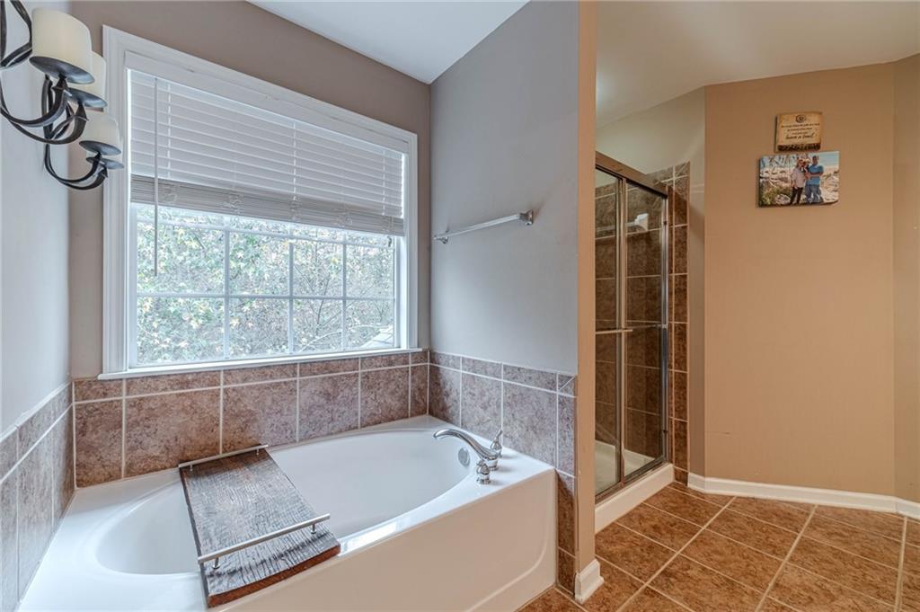 653 PRADA Court