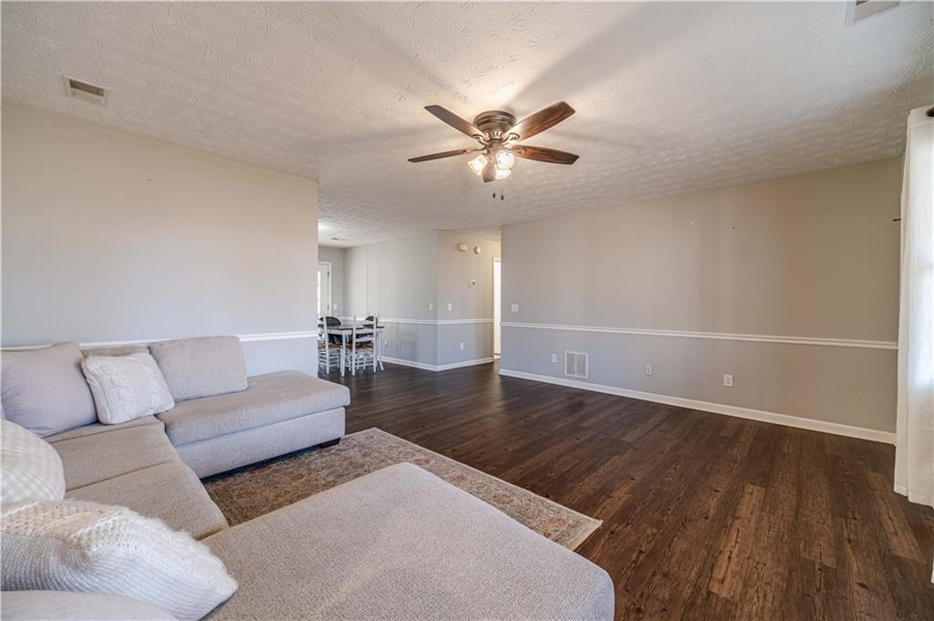 1008 Snip Dillard Road
