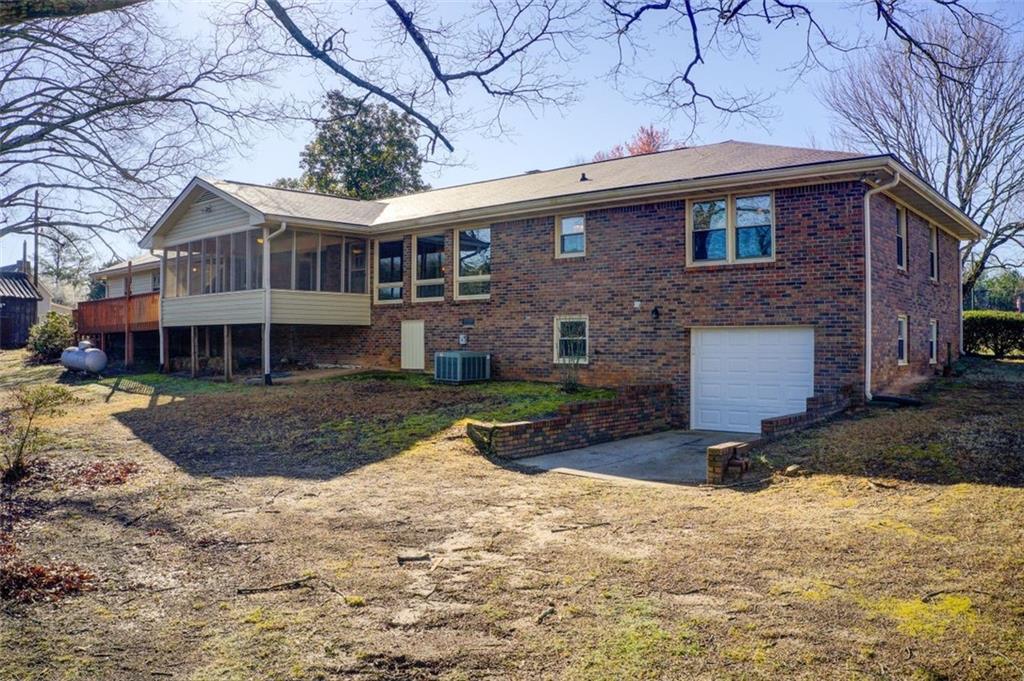 5010 Highway 20 NE