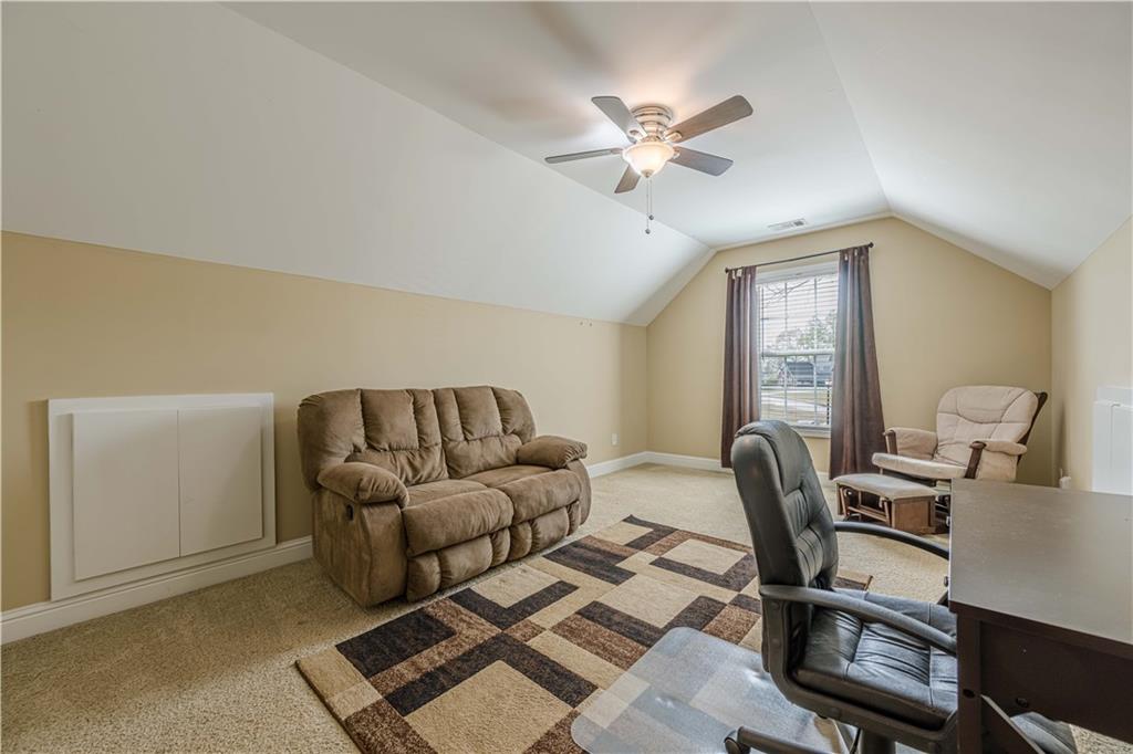2121 Rock Court
