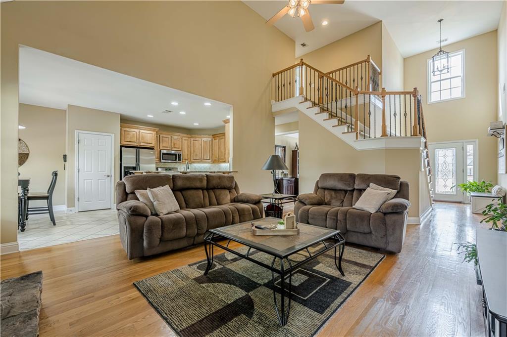 2121 Rock Court