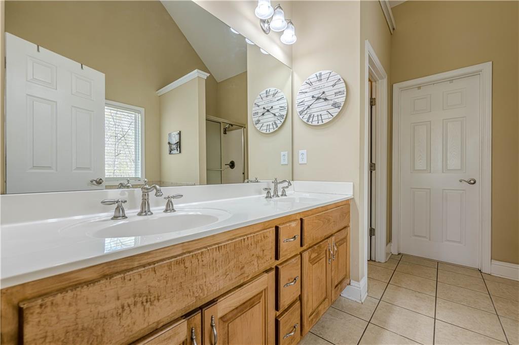 2121 Rock Court