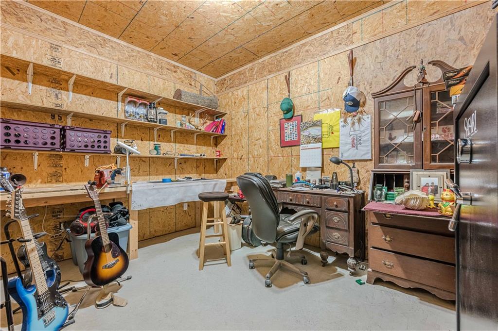 2121 Rock Court