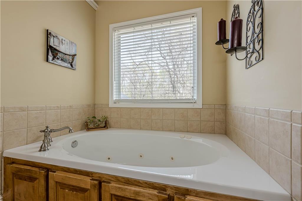 2121 Rock Court