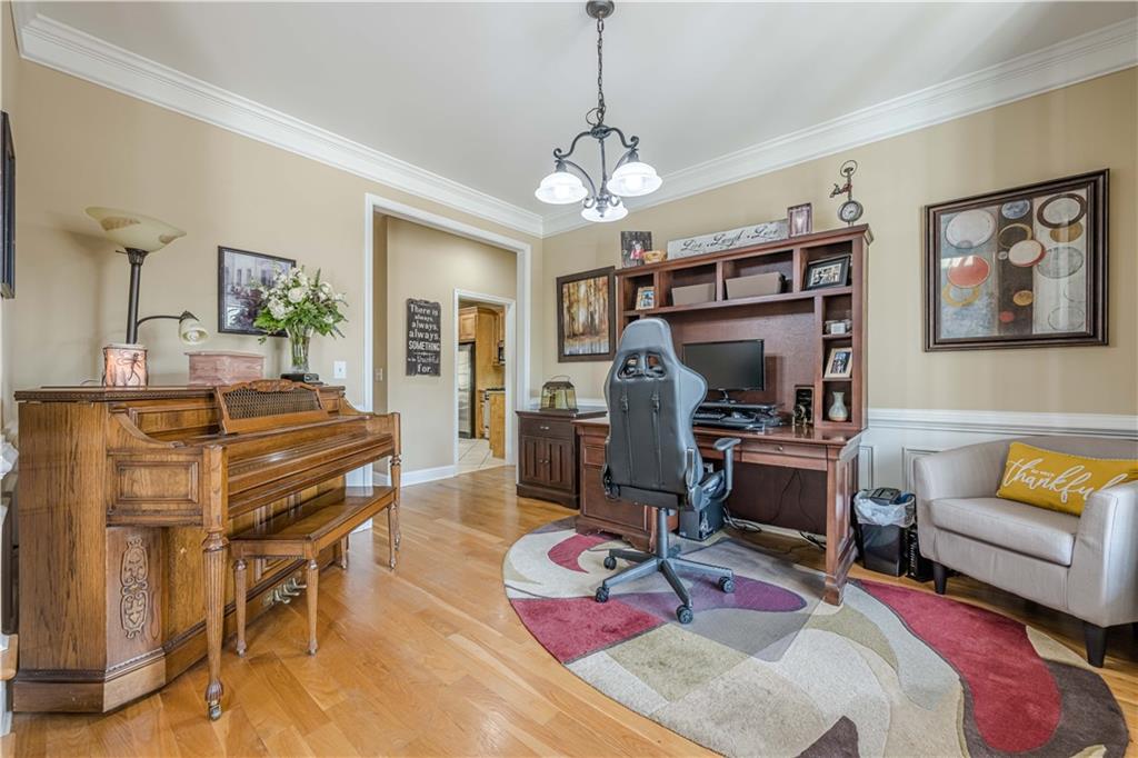 2121 Rock Court