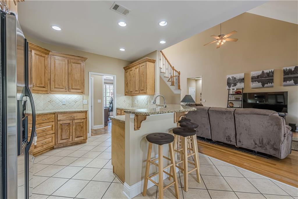 2121 Rock Court
