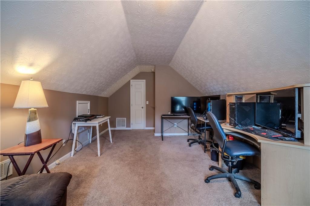 1611 SPRING HILL Court