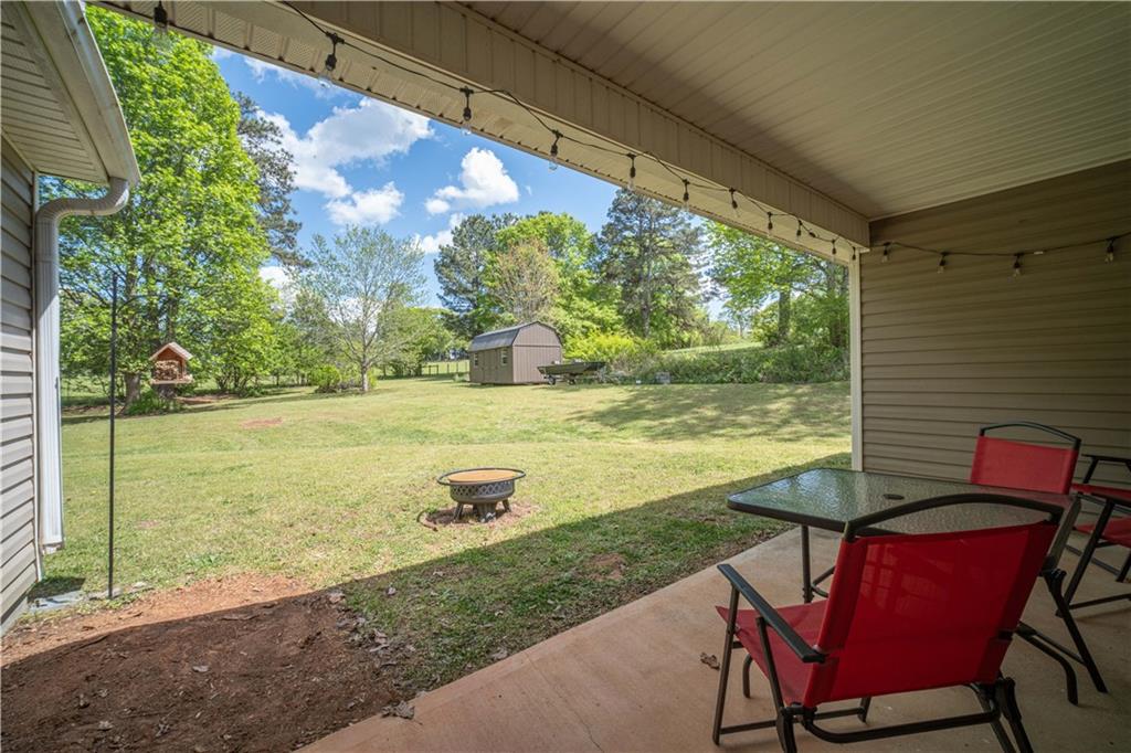 1611 SPRING HILL Court