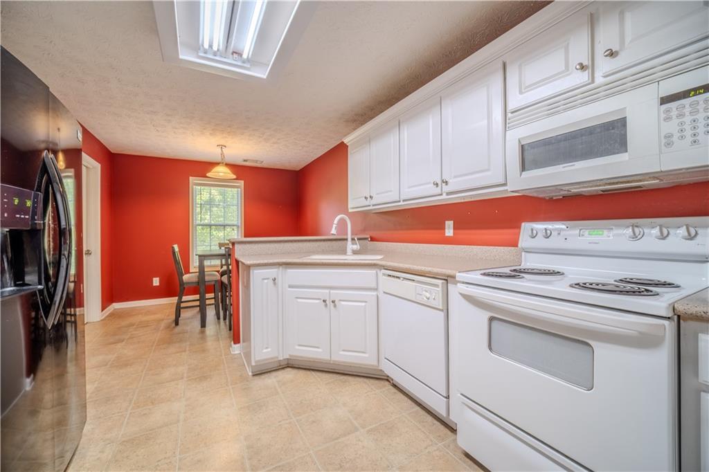 1611 SPRING HILL Court