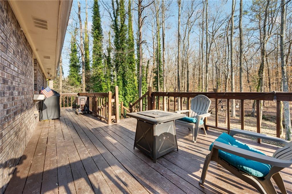 2446 Thrasher Road