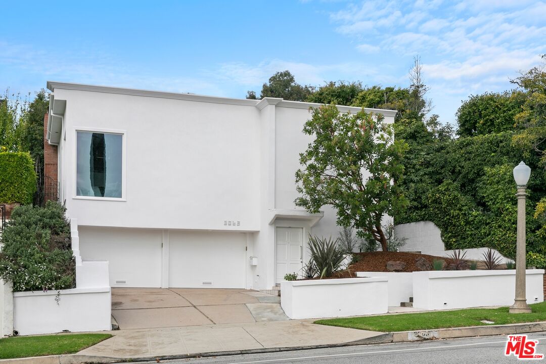 3063 Motor Avenue