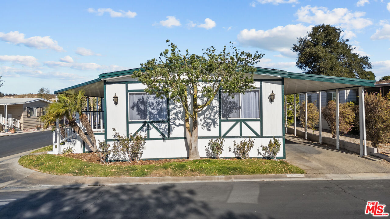 21235 Soledad Canyon Road