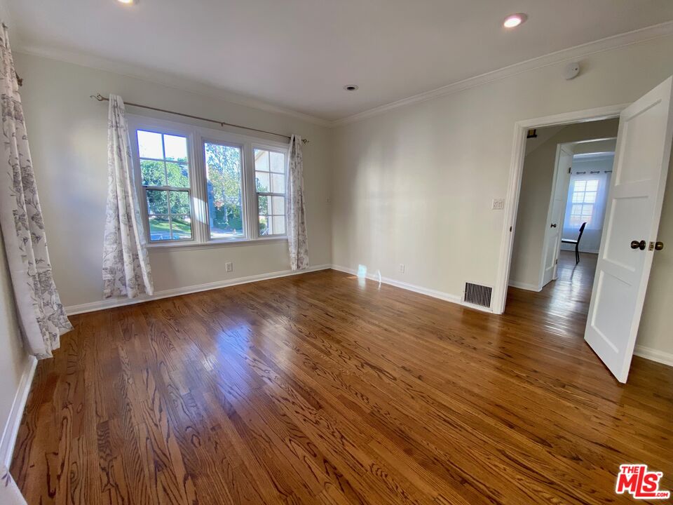 2941 Motor Ave
