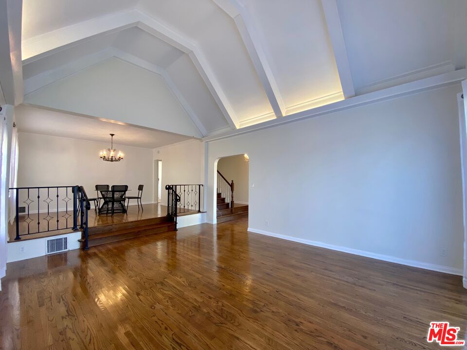 2941 Motor Ave