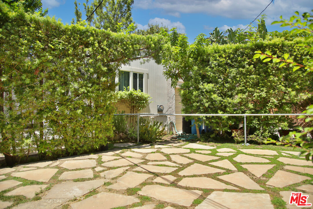2941 Motor Ave