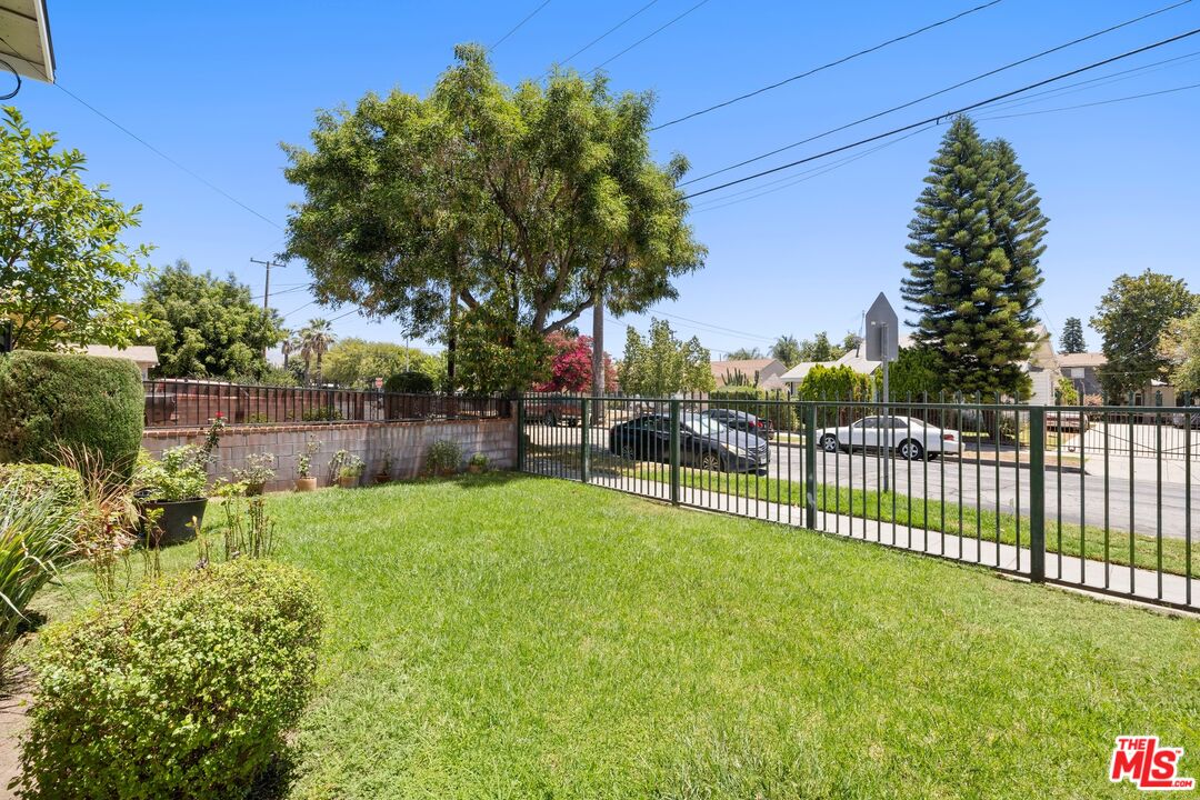 315 Griswold Ave