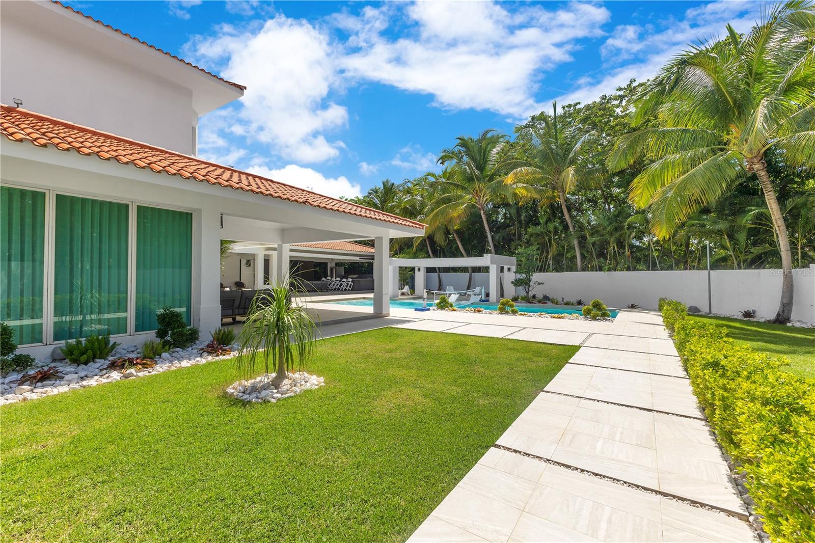#331 DORADO BEACH EAST
