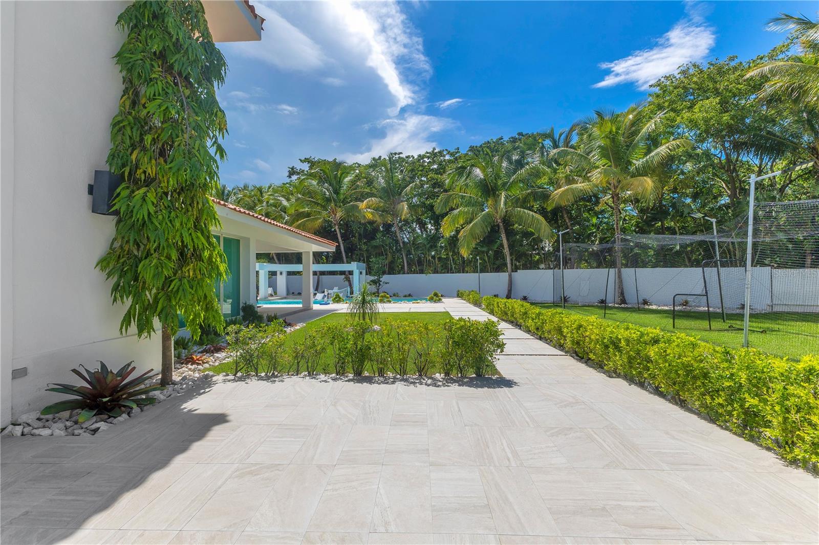 #331 DORADO BEACH EAST