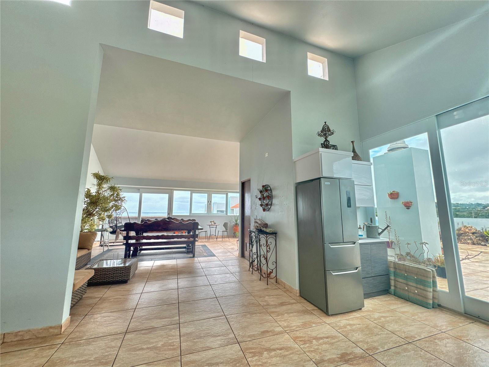 SAN JOSE ST. COND. PARAISO DEL ATLANTICO #APT. PH 7113