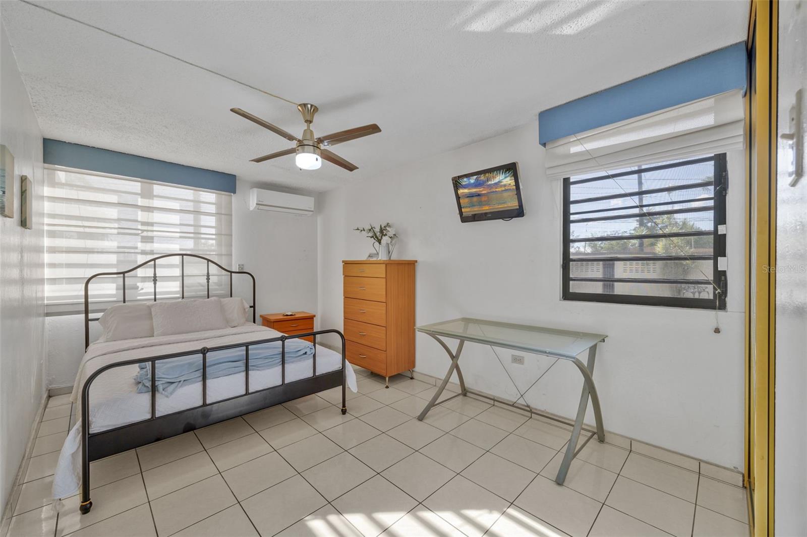 SARAGOZA ST. URB. VILLA ESPAÑA #D-84