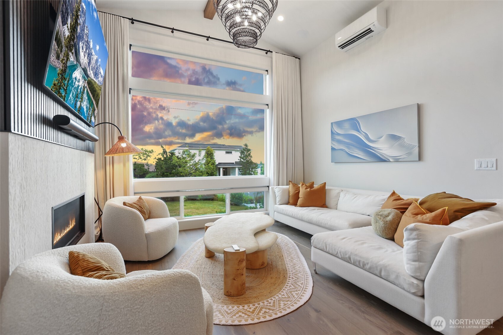246 5th Avenue W