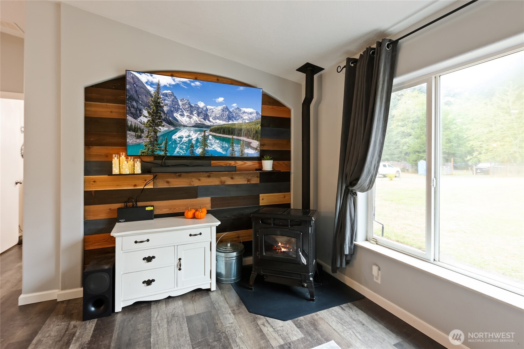 6509 176th Avenue SW