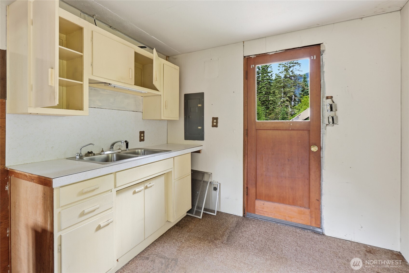 230 Shady Glen Drive