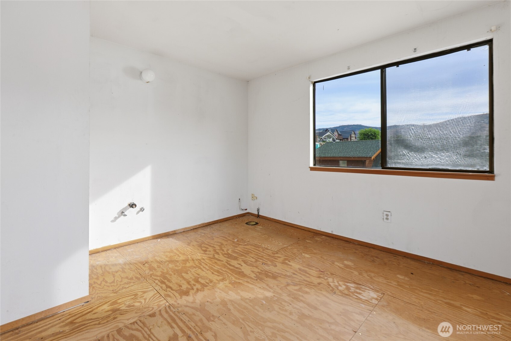 513 Riverview Drive