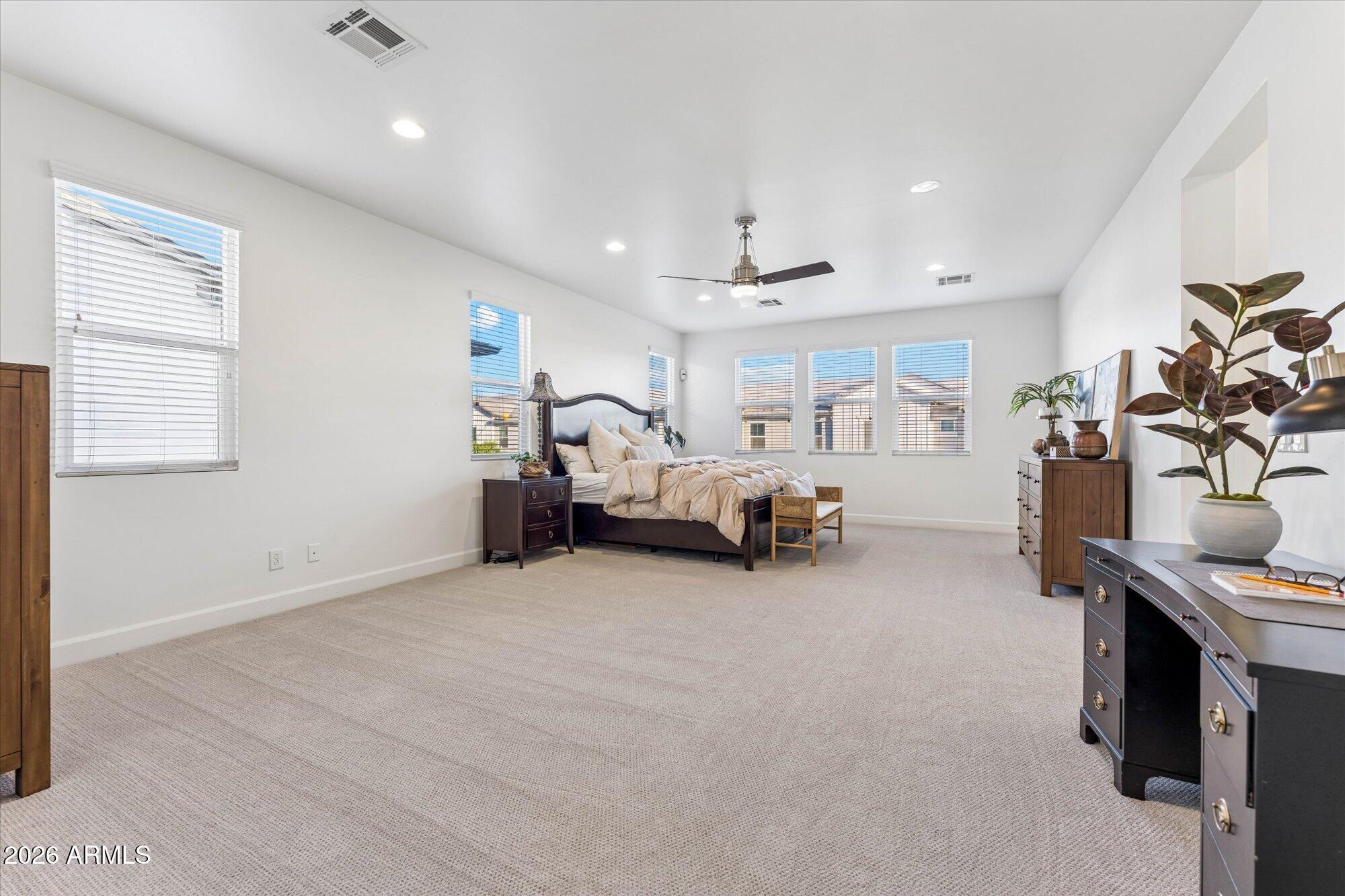 3829 E CRITTENDEN Lane