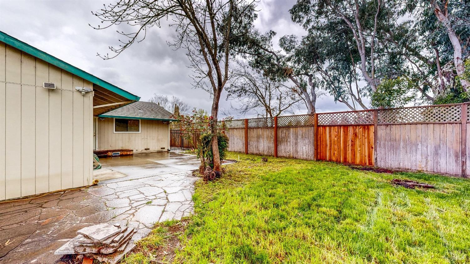 973 Acacia Lane
