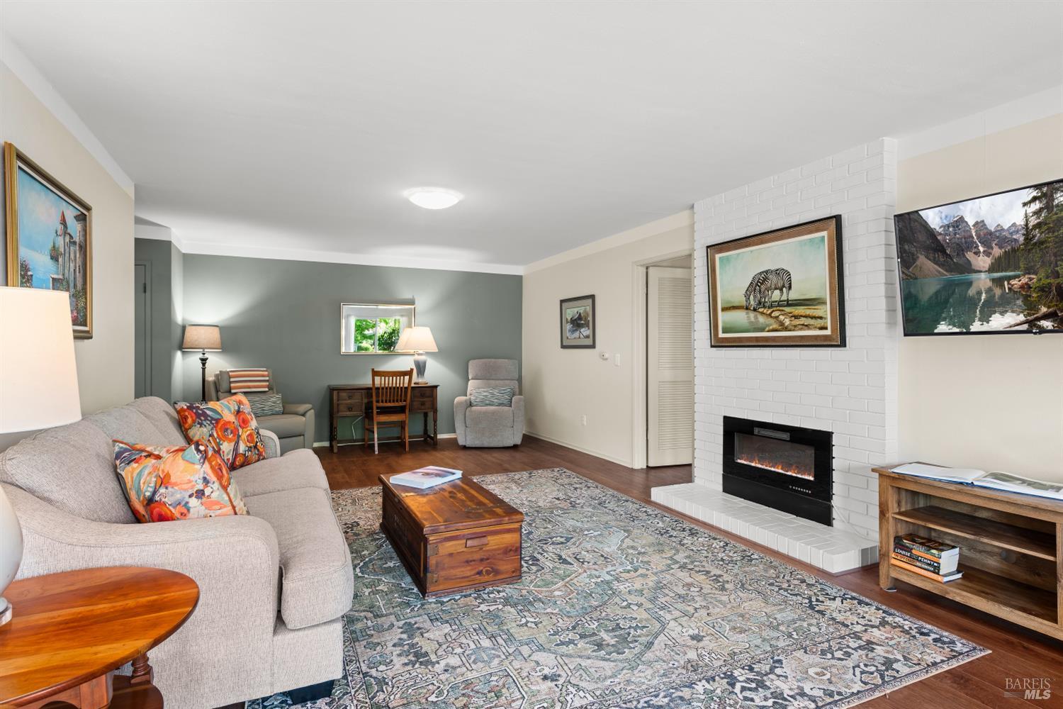 406 White Oak Drive