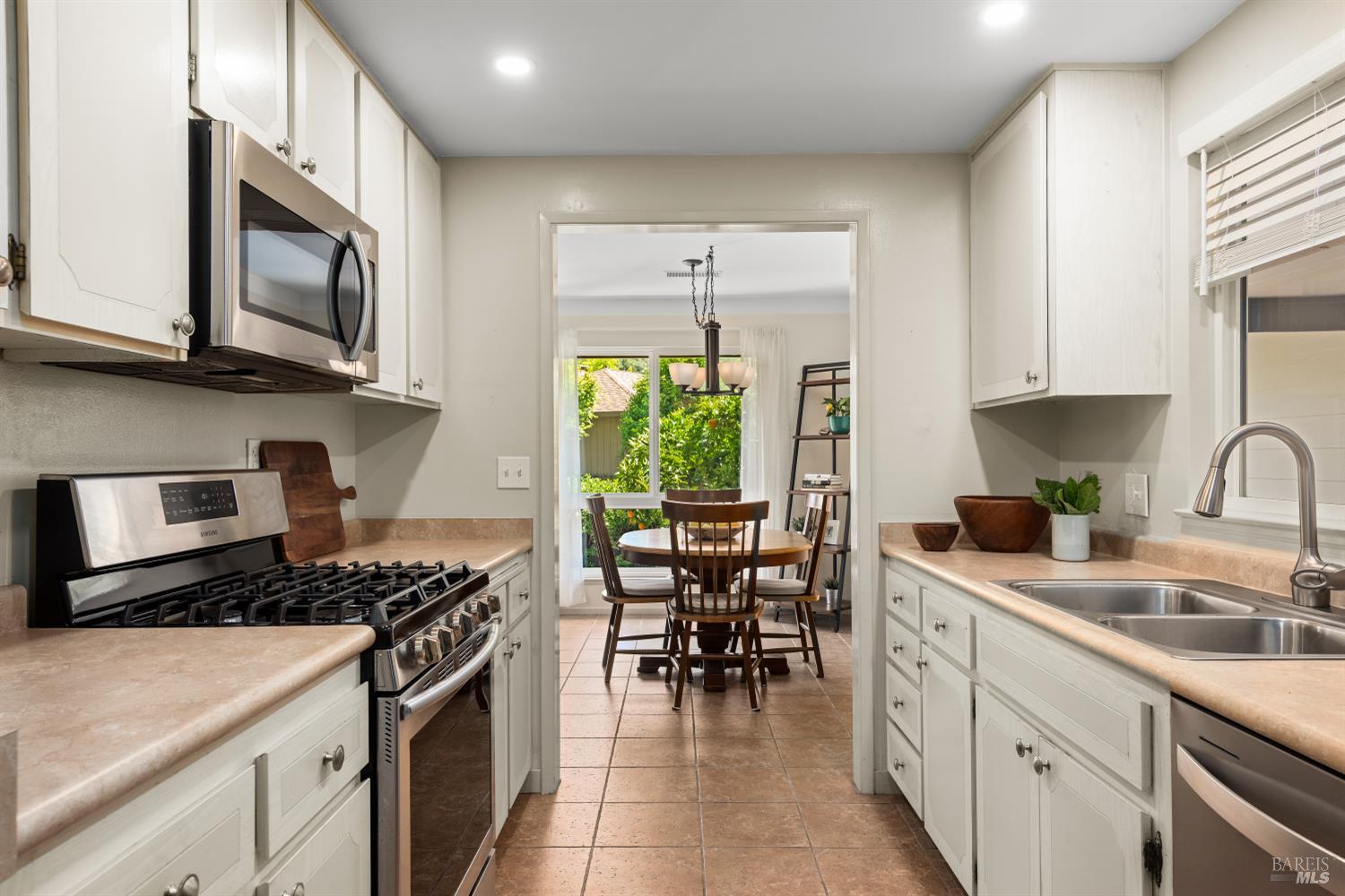 406 White Oak Drive