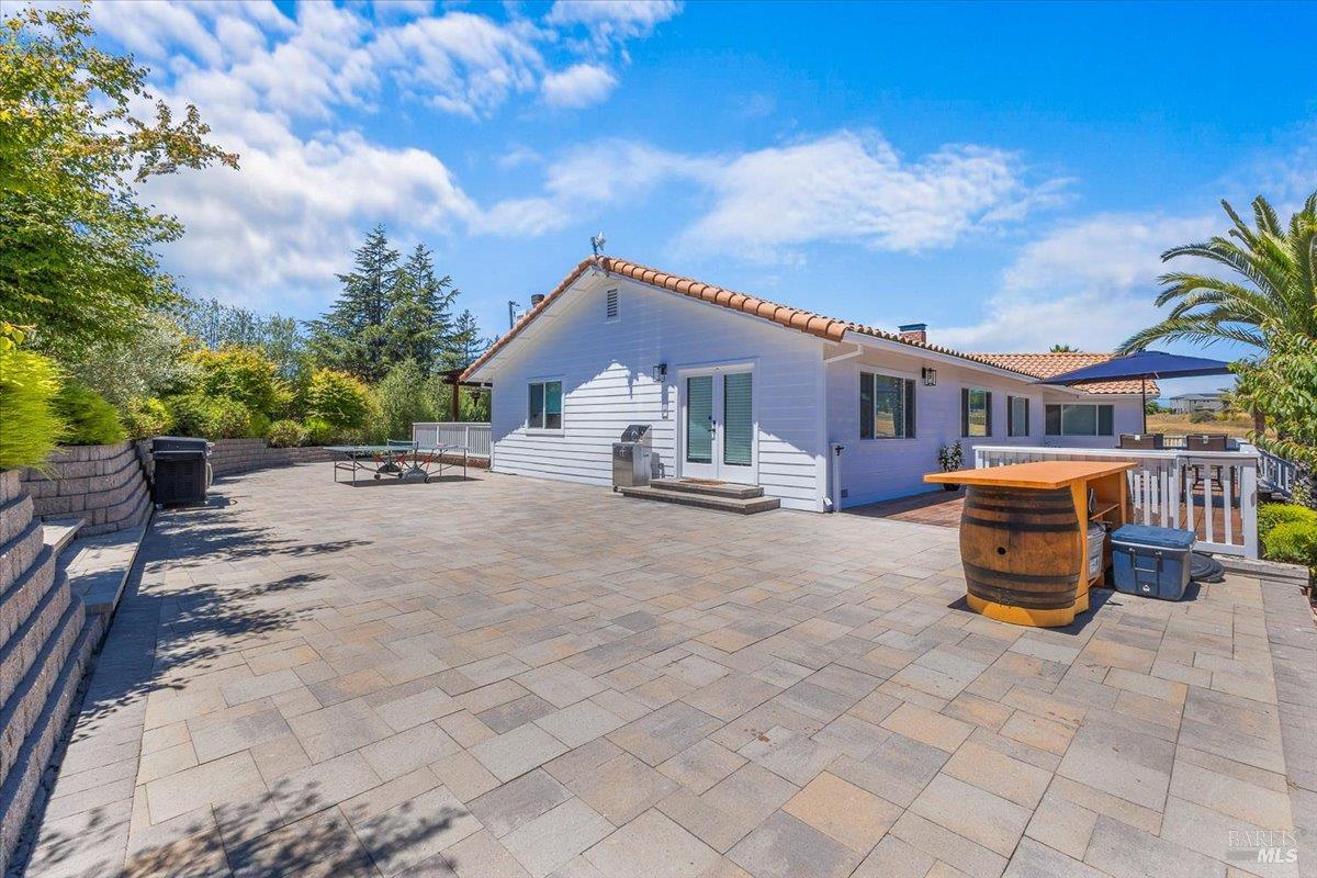 1660 Old Adobe Road