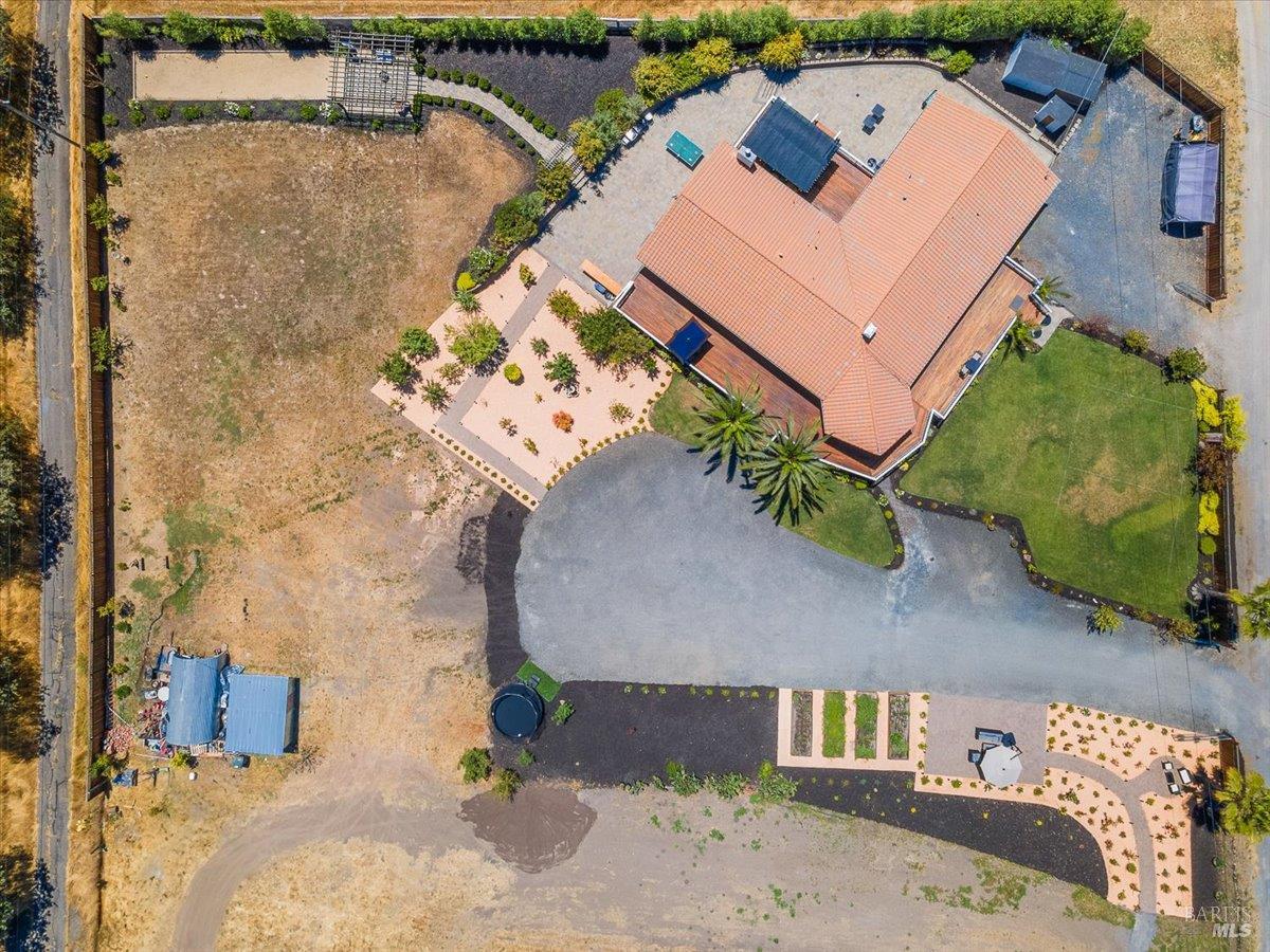 1660 Old Adobe Road