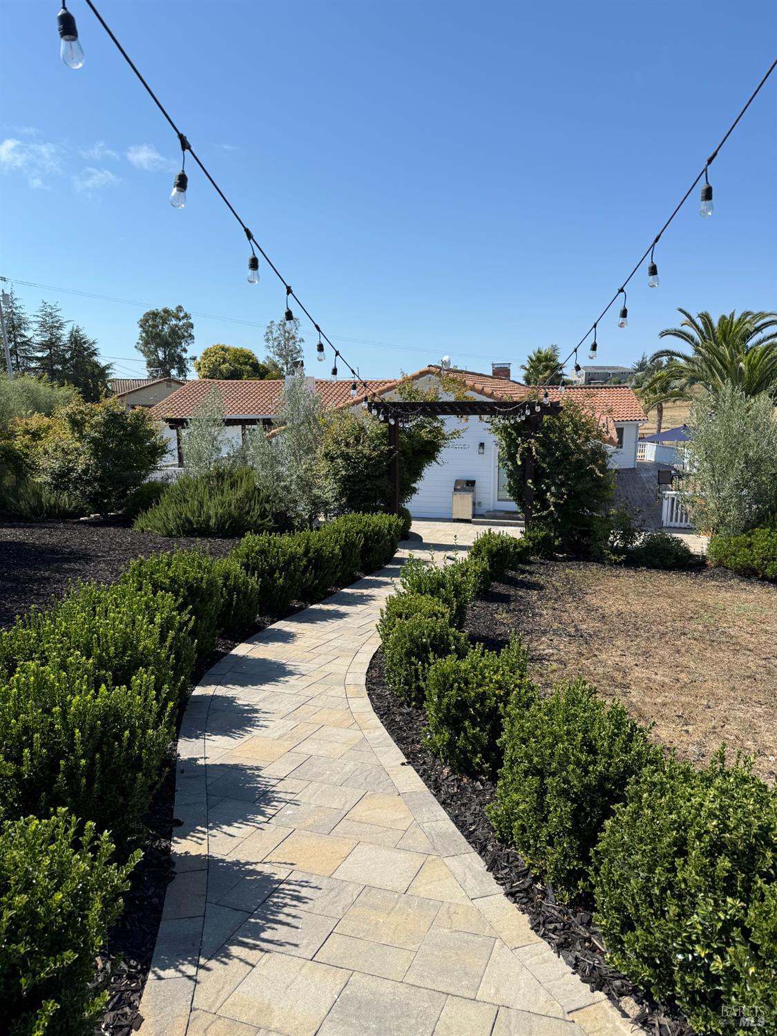 1660 Old Adobe Road