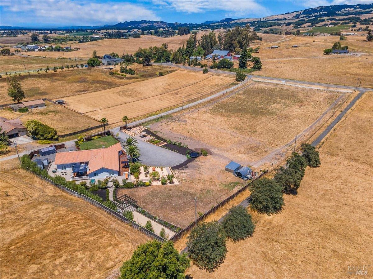 1660 Old Adobe Road