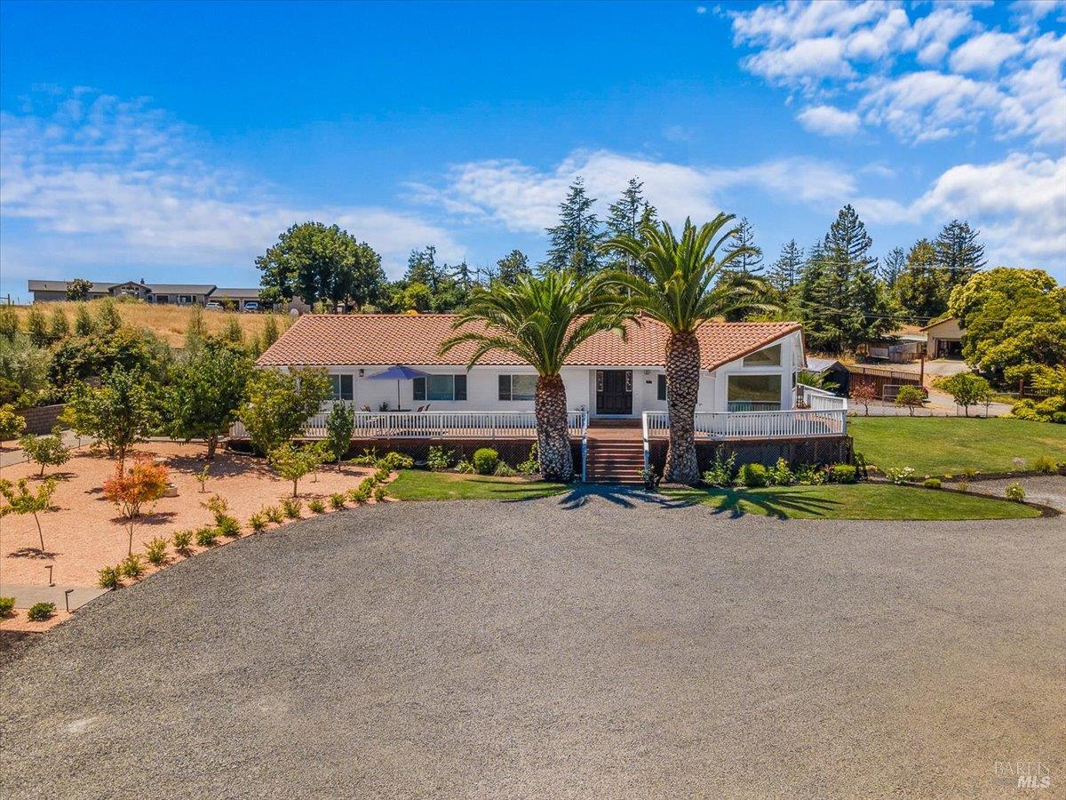 1660 Old Adobe Road