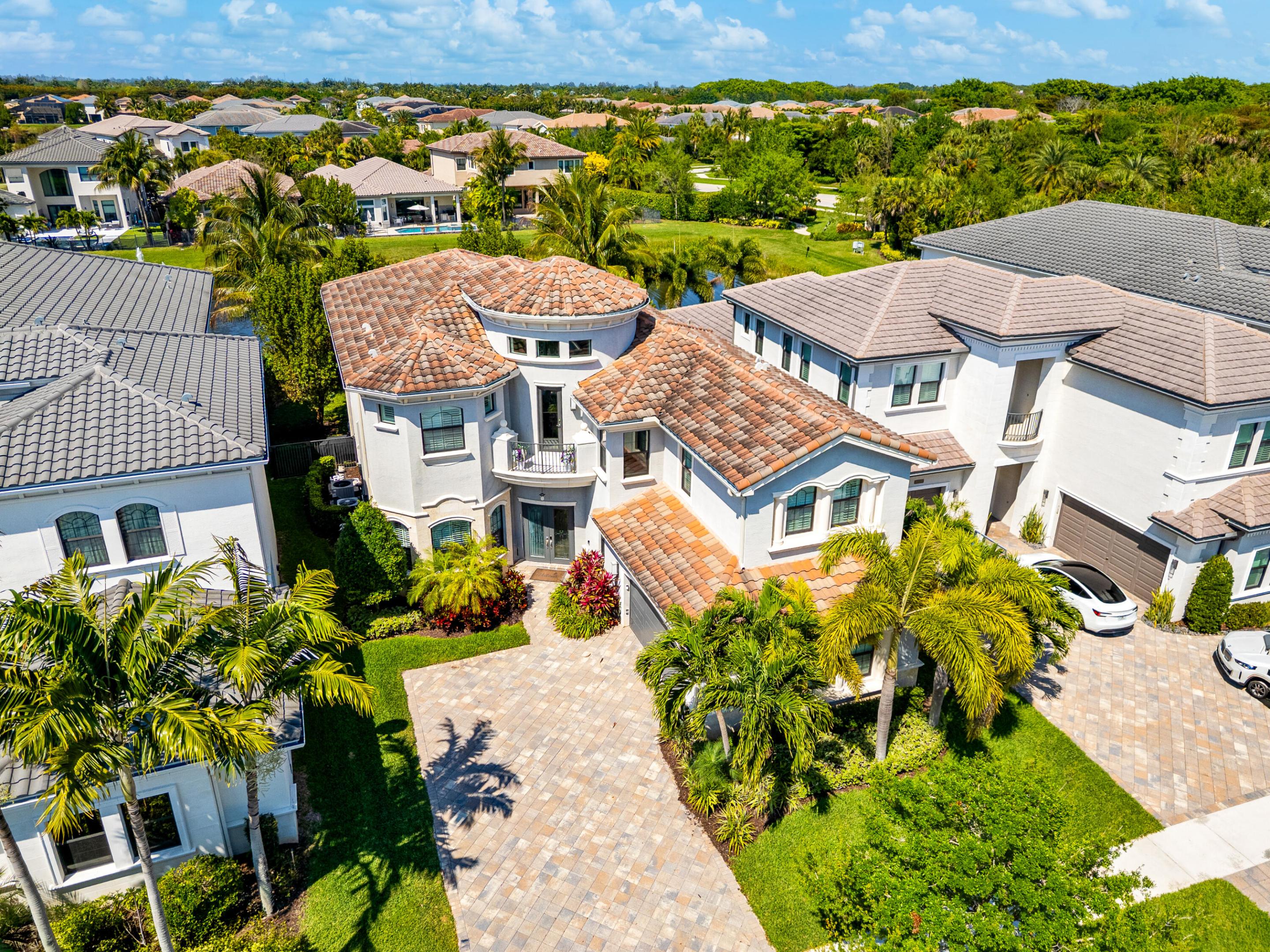 9741 Vitrail Lane
